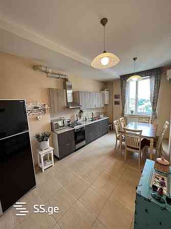 ქირავდება 2 ოთახიანი ბინა 83მ² 7/7 სართ თბილისი