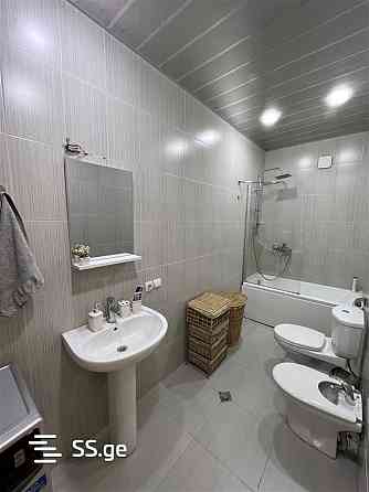 ქირავდება 2 ოთახიანი ბინა 83მ² 7/7 სართ თბილისი