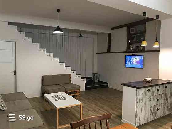 ქირავდება 3 ოთახიანი ბინა 110მ² 1/10 სართ თბილისი