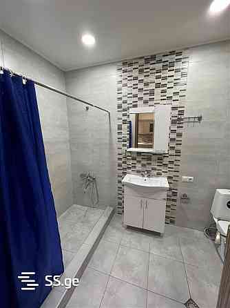 ქირავდება 2 ოთახიანი ბინა 65მ² 10/11 სართ თბილისი