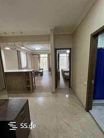 ქირავდება 2 ოთახიანი ბინა 65მ² 10/11 სართ თბილისი