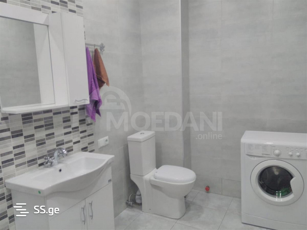 ქირავდება 2 ოთახიანი ბინა 65მ² 10/11 სართ თბილისი - photo 4