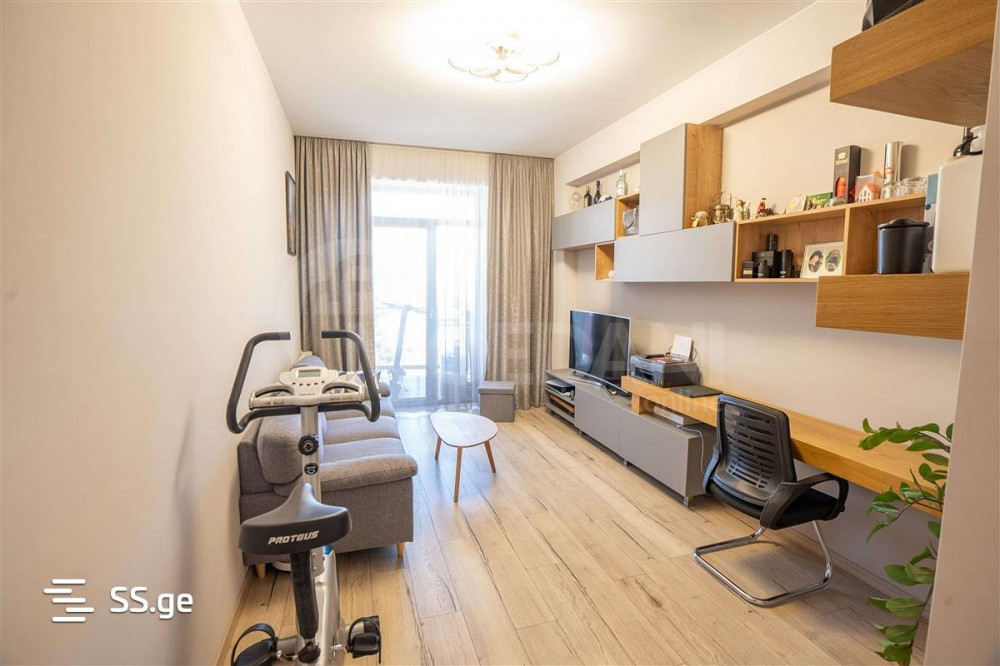 იყიდება 4 ოთახიანი ბინას 126მ² 15/17 სართ თბილისი - photo 1