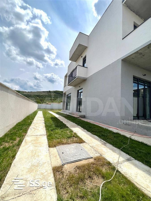 House for sale 403м² Tbilisi - photo 3