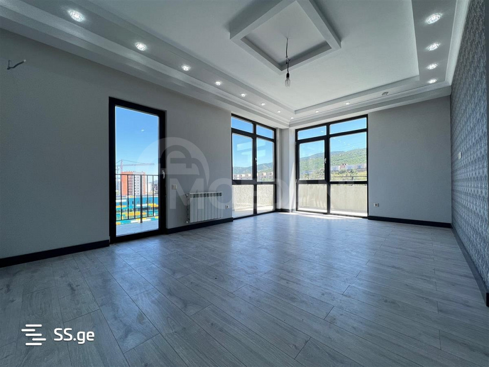 Apartments For Sale three-room 109м² 5/10 floor Tbilisi - photo 2