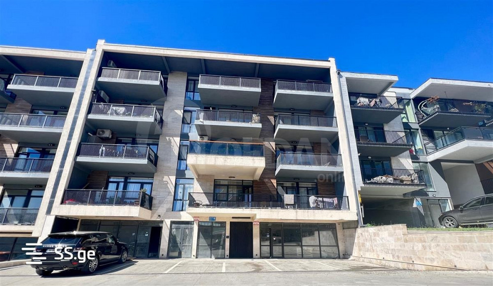 Commercial space on Lisi lake for sale Tbilisi - photo 1