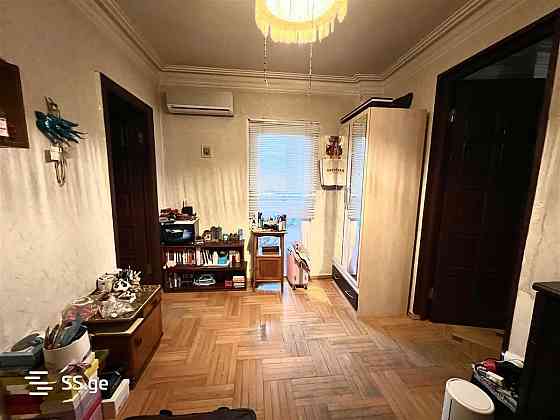 Продам 6-комн. квартиру 220м² 12/15 эт. Тбилиси