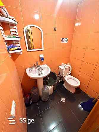 Продам 4-комн. квартиру 125м² 1/9 эт. Тбилиси