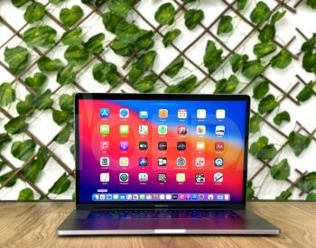 MacBook Pro 2017 15 inch Touchbar with warranty/installment Tbilisi - photo 2