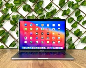 MacBook Pro (13.3-inch, i7, 2018) გარანტია/განვადება თბილისი - photo 2