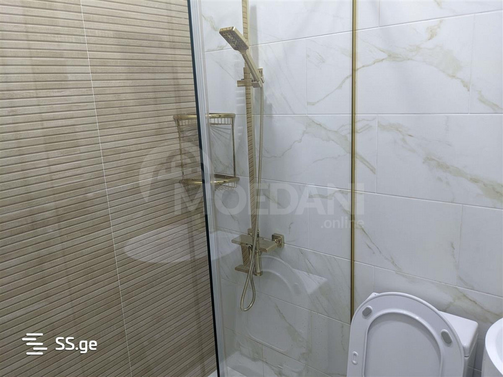 Сдам 4-комн. квартиру 115м² 2/2 эт. Тбилиси - изображение 8