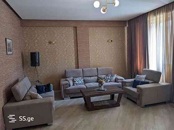 ქირავდება 3 ოთახიანი ბინა 100მ² 8/10 სართ თბილისი