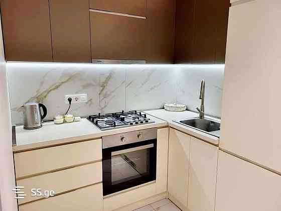 ქირავდება 3 ოთახიანი ბინა 85მ² 14/18 სართ თბილისი