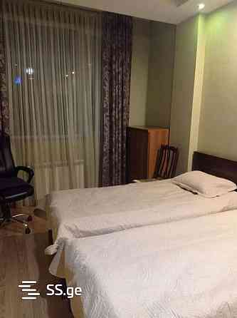 ქირავდება 3 ოთახიანი ბინა 100მ² 5/10 სართ თბილისი