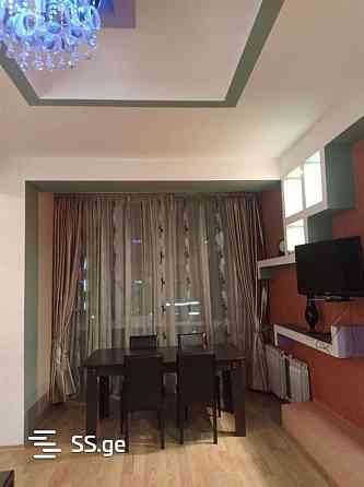 ქირავდება 3 ოთახიანი ბინა 100მ² 5/10 სართ თბილისი