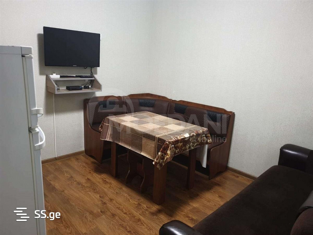 ქირავდება 3 ოთახიანი ბინა 40მ² 7/8 სართ თბილისი - photo 1