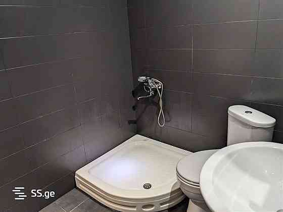 ქირავდება 2 ოთახიანი ბინა 60მ² 4/5 სართ თბილისი