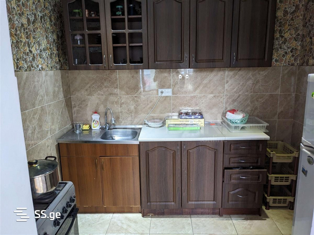 ქირავდება 2 ოთახიანი ბინა 60მ² 4/5 სართ თბილისი - photo 4