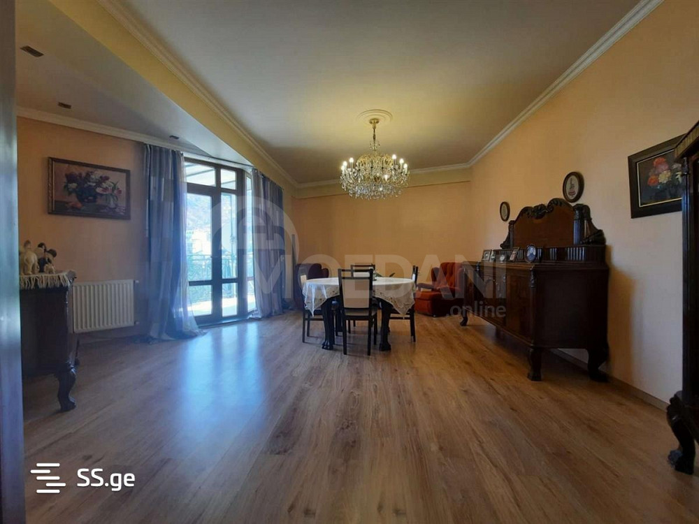 Продам 3-комн. квартиру 135м² 9/9 эт. Тбилиси - изображение 9