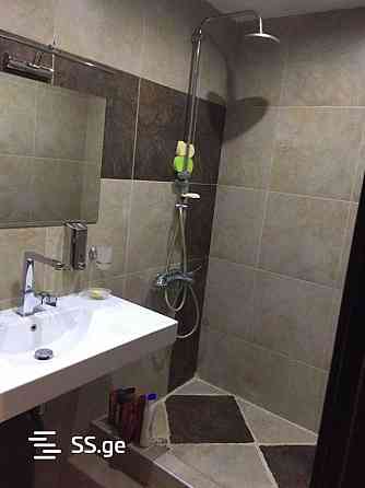 Продам 5-комн. квартиру 180м² 1/8 эт. Тбилиси