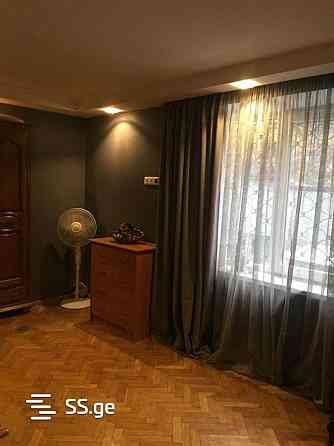 Продам 5-комн. квартиру 180м² 1/8 эт. Тбилиси