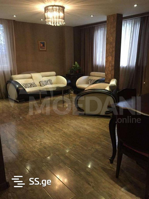 Продам 5-комн. квартиру 180м² 1/8 эт. Тбилиси - изображение 1