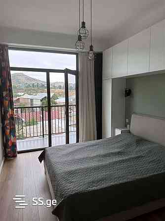 ქირავდება 3 ოთახიანი ბინა 125მ² 8/10 სართ თბილისი