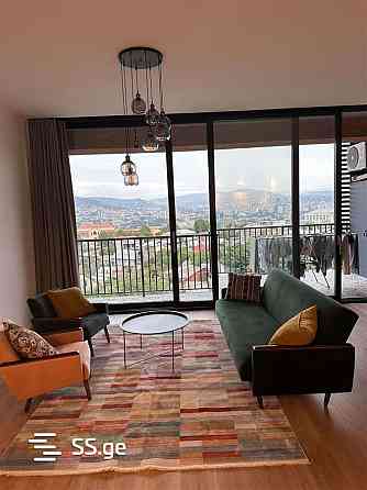 ქირავდება 3 ოთახიანი ბინა 125მ² 8/10 სართ თბილისი