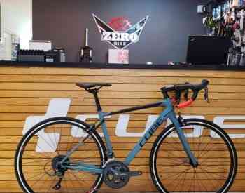 CUBE 2022 clis carbon shox new high class German bike Tbilisi