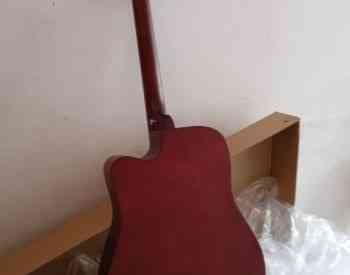 New American Acoustic Guitar (House of Musicians) Tbilisi