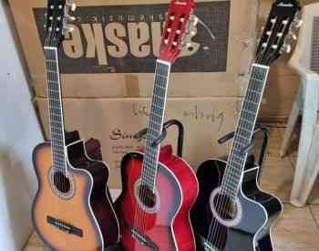 Leandro classical guitar Tbilisi