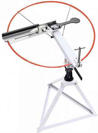 Throwing plates Tbilisi