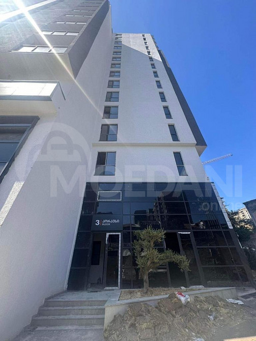 Продается коммерческая площадь в Нуцубидзе Тбилиси - изображение 1