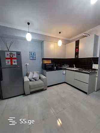 ქირავდება 2 ოთახიანი ბინა 53მ² 8/11 სართ თბილისი