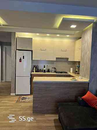 ქირავდება 3 ოთახიანი ბინა 85მ² 8/9 სართ თბილისი