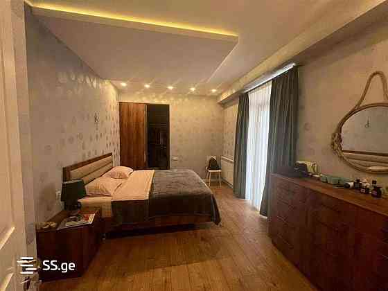 ქირავდება 3 ოთახიანი ბინა 85მ² 8/9 სართ თბილისი