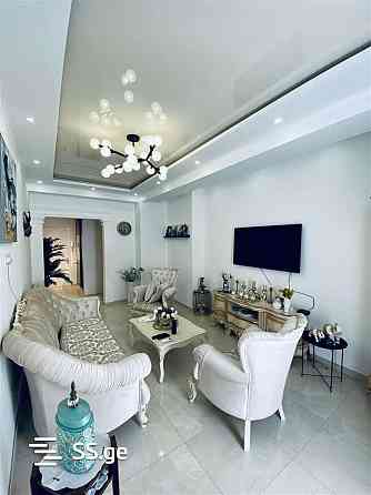 ქირავდება 3 ოთახიანი ბინა 90მ² 7/18 სართ თბილისი