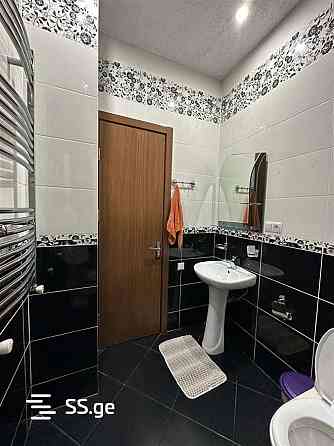 ქირავდება 3 ოთახიანი ბინა 110მ² 2/11 სართ თბილისი