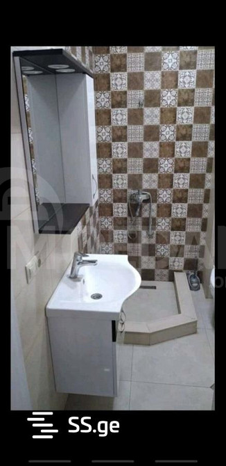 ქირავდება 2 ოთახიანი ბინა 45მ² 7/15 სართ თბილისი - photo 5