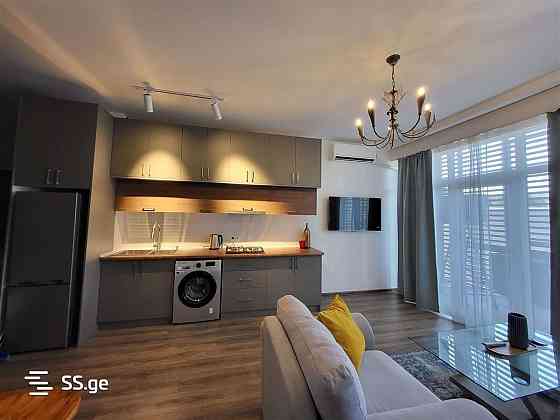 ქირავდება 3 ოთახიანი ბინა 89მ² 4/17 სართ თბილისი