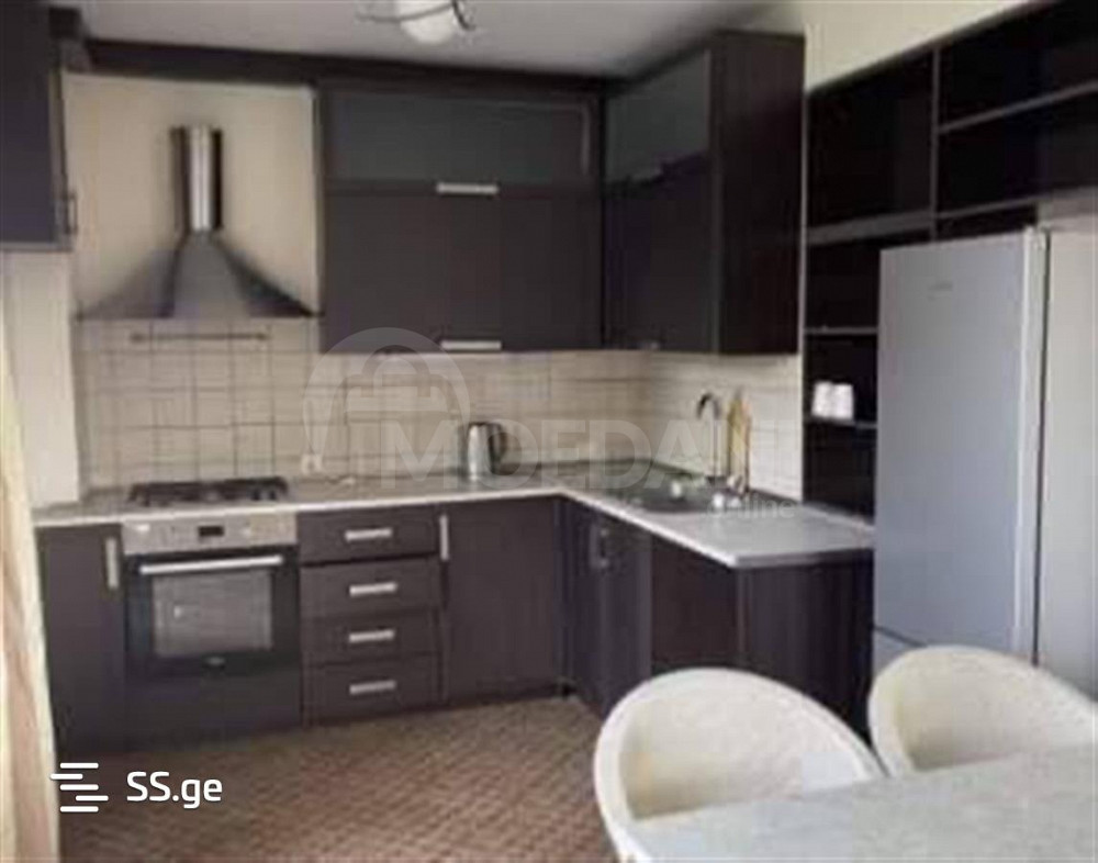 ქირავდება 3 ოთახიანი ბინა 120მ² 7/8 სართ თბილისი - photo 1