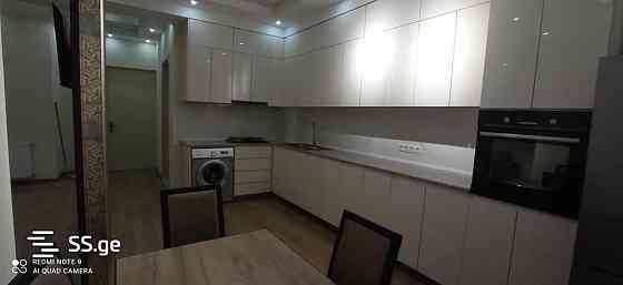 ქირავდება 2 ოთახიანი ბინა 65მ² 7/12 სართ თბილისი