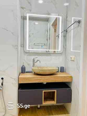 ქირავდება 3 ოთახიანი ბინა 80მ² 10/12 სართ თბილისი