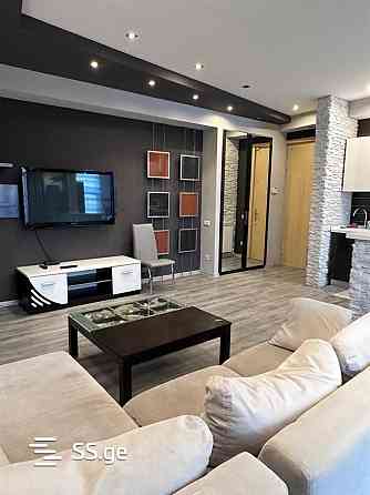 ქირავდება 3 ოთახიანი ბინა 80მ² 6/15 სართ თბილისი