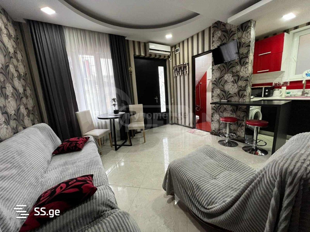 Apartments For Rent three-room 45м² 1/2 floor Tbilisi - photo 1