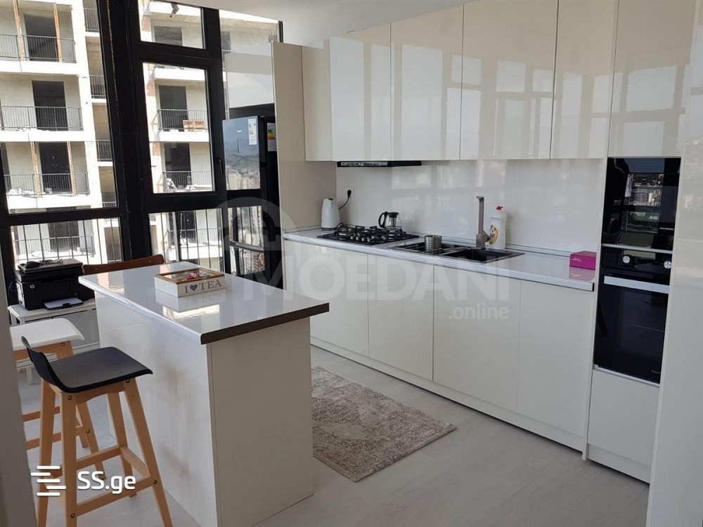 იყიდება 2 ოთახიანი ბინას 72მ² 21/21 სართ თბილისი - photo 1