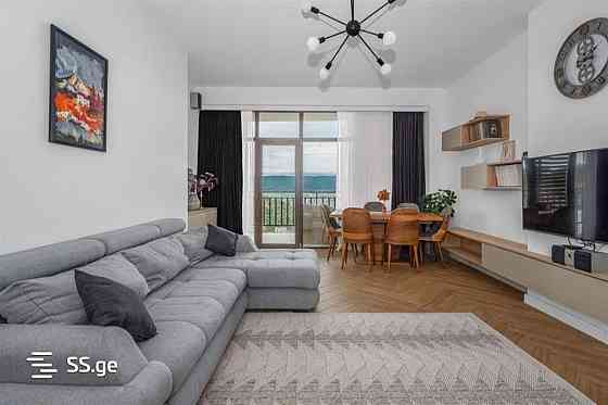 იყიდება 4 ოთახიანი ბინას 145მ² 5/6 სართ თბილისი