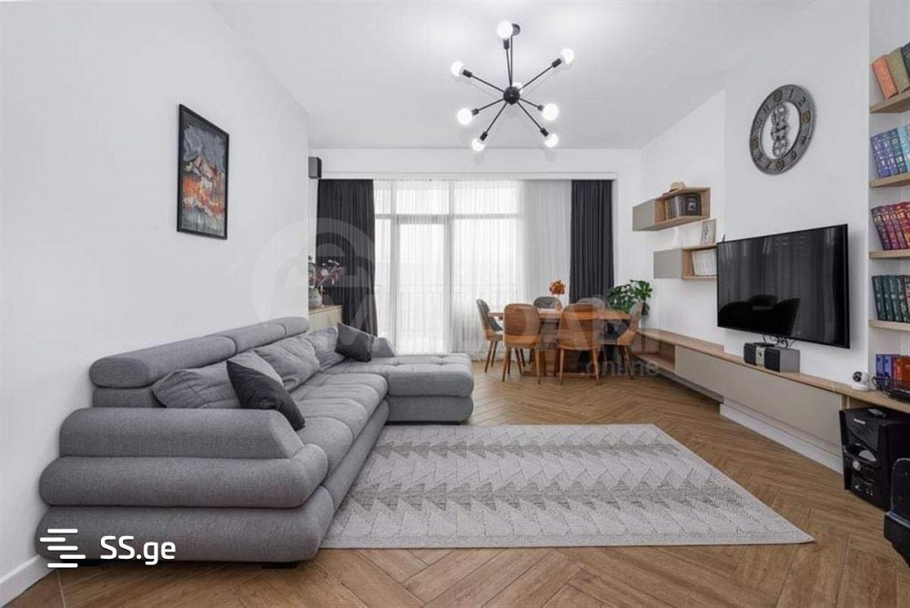 Продам 4-комн. квартиру 145м² 5/6 эт. Тбилиси - изображение 1