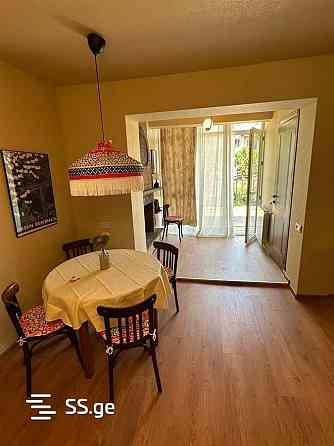 ქირავდება 3 ოთახიანი ბინა 80მ² 4/5 სართ თბილისი