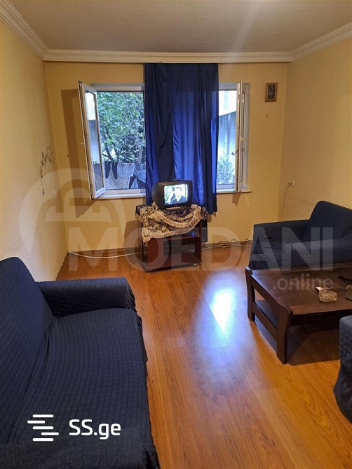 იყიდება 2 ოთახიანი ბინას 50მ² 1/5 სართ თბილისი - photo 1